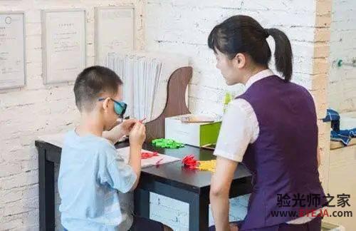 孩子弱视不能拖,千万别错过治疗黄金期! 孩子弱视不能拖,千万别错过治疗黄金期!